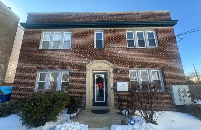 2712 6TH Street NE photos photos