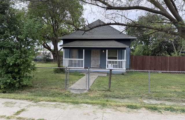 10046 Larkin Road photos photos