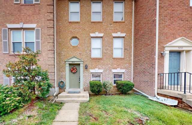 5612 GRESHAM LANE - 5612 Gresham Lane, Centreville, VA 20120