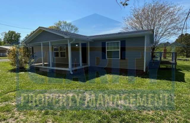 Conveniently located three bedroom home! - 2498 Carroll Avenue Southeast, Cleveland, TN 37323