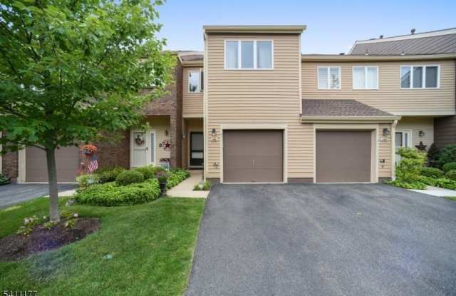 140 Kingston Ct photos photos