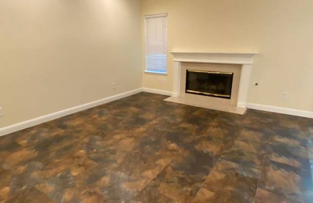 4237 Garibaldi Pl Gallery 3