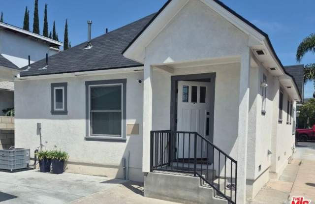 3679 3rd Ave photos photos
