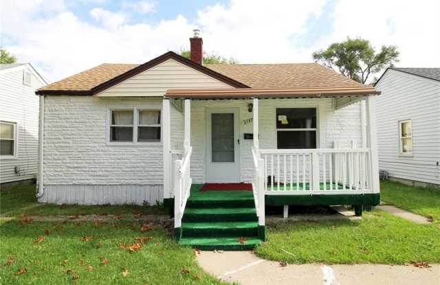 21576 Audrey Avenue photos photos