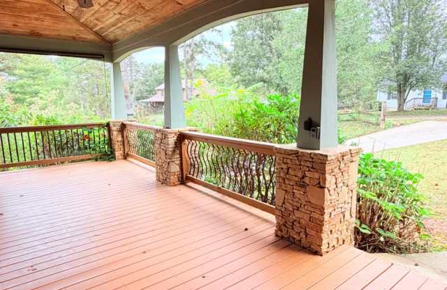 Unique Mountain Home with Private Sauna - Electric & Lawn Care Included - Leicester, NC Gallery 3