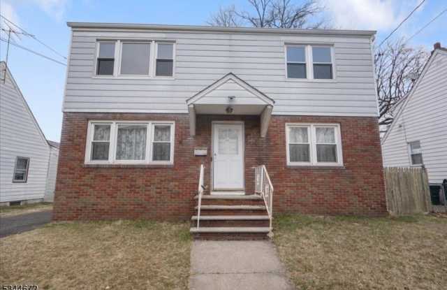 94 Sanford Ave - 94 Sanford Avenue, Belleville, NJ 07109 94 Sanford Ave - 94 Sanford Avenue, Belleville, NJ 07109