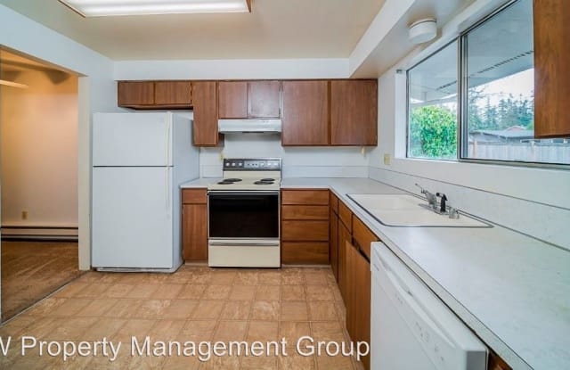 17900 Smokey Point Blvd. Gallery 2