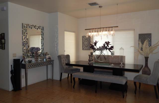 8747 N Shadow Wash Way Gallery 2