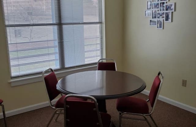 100 HELFEN BEIN LN - 100 Helfenbein Lane, Chester, MD 21619