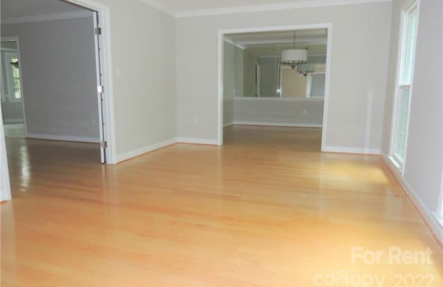6319 Wind Ridge Drive Gallery 4