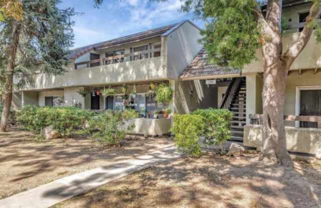 288 Tradewinds Dr Apt 6 Gallery 1