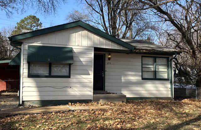 275 Williams Blvd photos photos