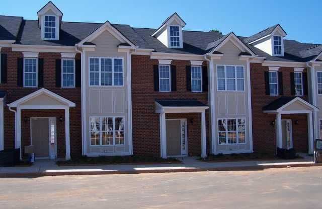 206 Molly Ct - 206 Molly Court, Cary, NC 27511