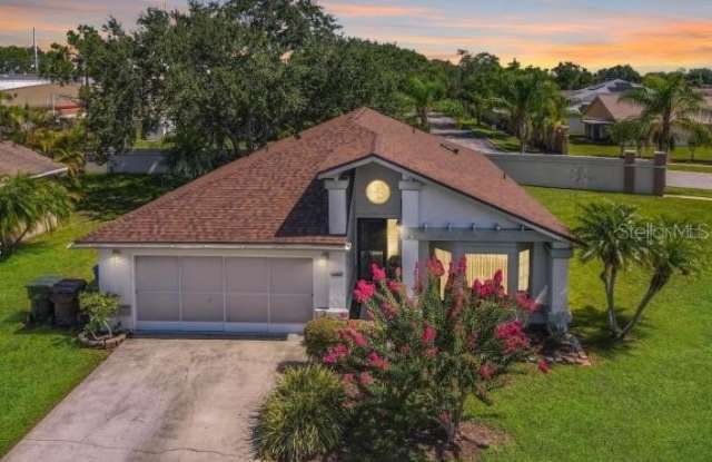 2656 Horseshoe Bay Drive - 2656 North Horseshoe Bay Drive, Kissimmee, FL 34741