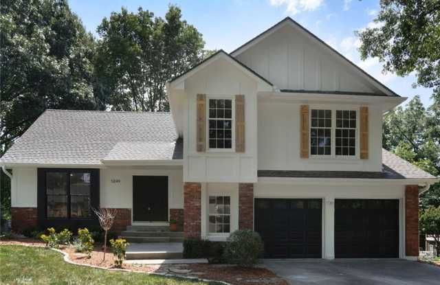 5849 N Beaman Avenue photos photos