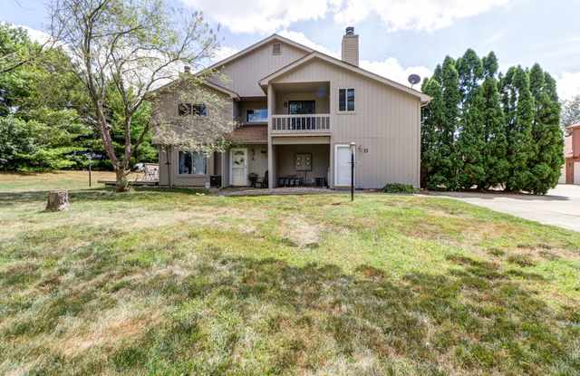 108 Burwash Avenue - DApt D photos photos