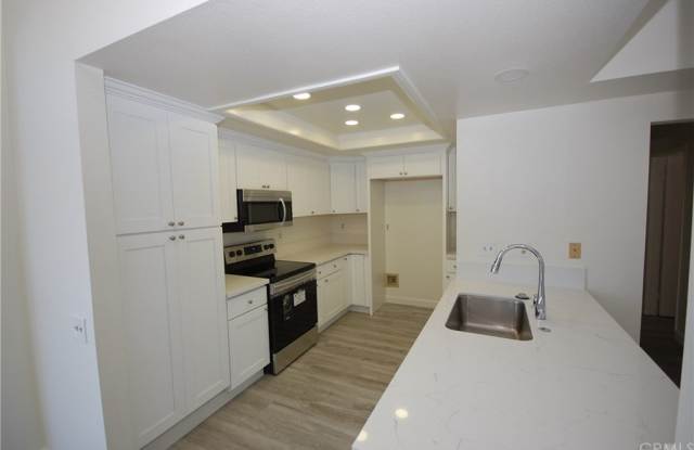 317 Huntington Gallery 2
