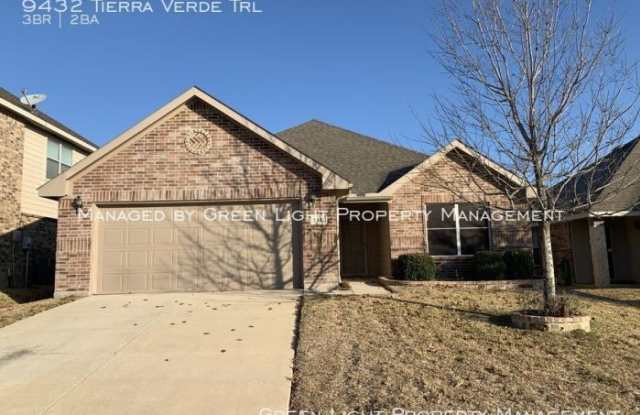 9432 Tierra Verde Trl - 9432 Tierra Verde Drive, Fort Worth, TX 76177