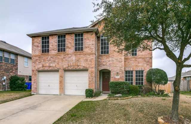 422 Red Oak Court - 422 Red Oak Court, Forney, TX 75126