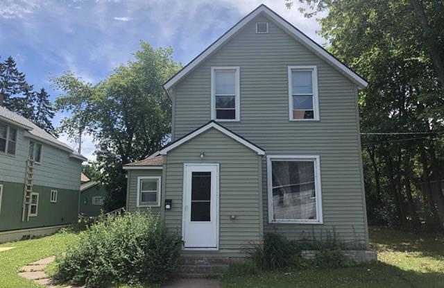612 Saint Claire Street - 1/2 Gallery 1