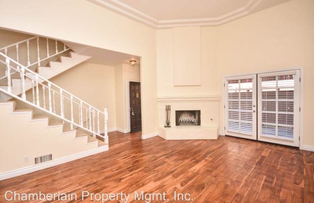 2569 Navarra #C - 2569 Navarra Drive, Carlsbad, CA 92009