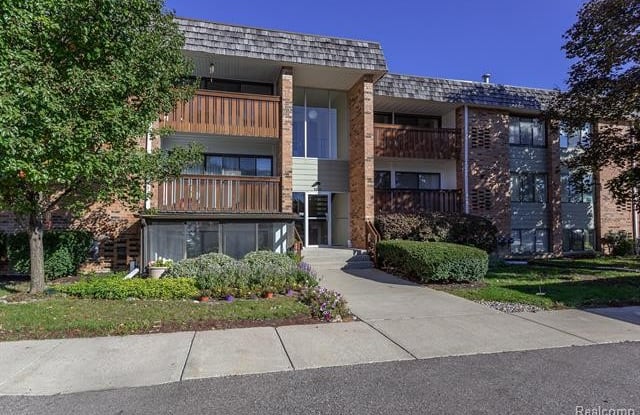 1235 S MAPLE Road - 1235 South Maple Road, Ann Arbor, MI 48103