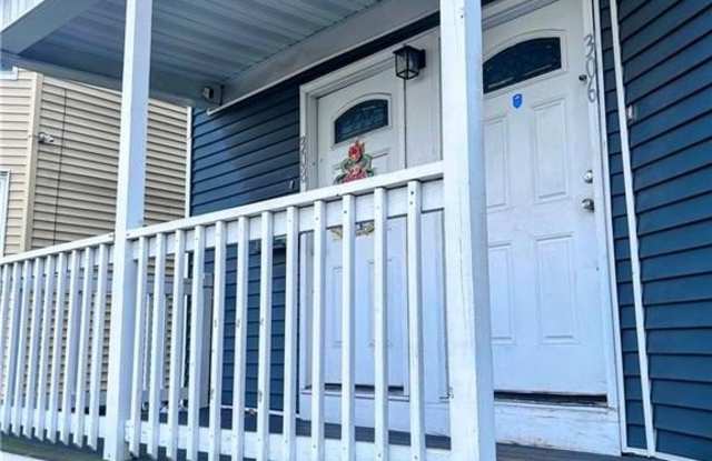 306 Potters Avenue unit: 3 photos photos