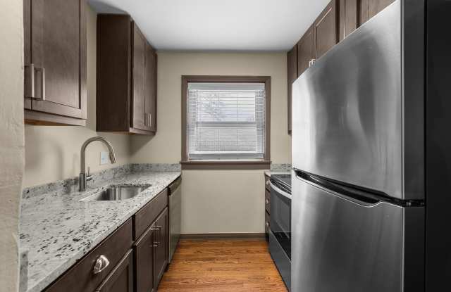 4616-20 Sulphur photos photos 4616-20 Sulphur photos photos