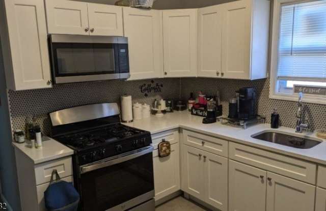 320 Ashton Ave - 320 Ashton Avenue, Linden, NJ 07036