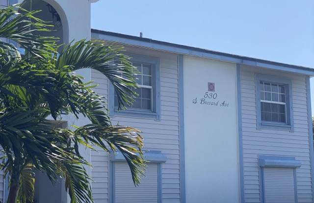 530 S Brevard Avenue - 530 South Brevard Avenue, Cocoa Beach, FL 32931