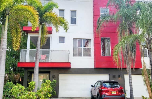 113 S NEWPORT AVENUE - 113 South Newport Avenue, Tampa, FL 33606