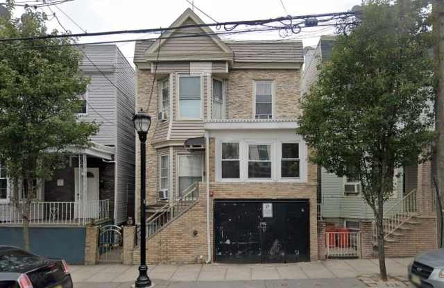 313 49TH ST - 313 49th Street, Union City, NJ 07087