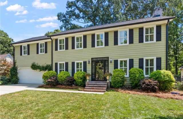 Beautiful Updated Home for Rent in New Irving Park! - 3712 Wynnewood Drive, Greensboro, NC 27408