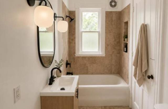 213 Oxford St photos photos