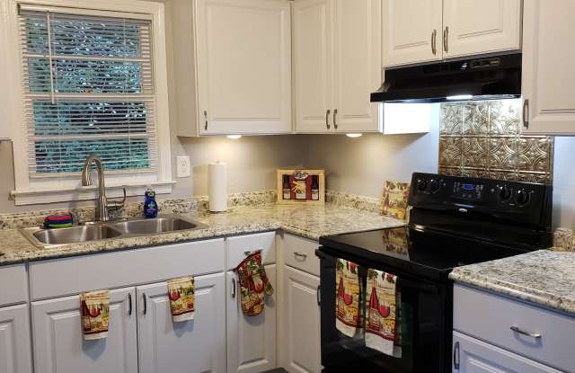 7870 Scarlett Dr Gallery 2