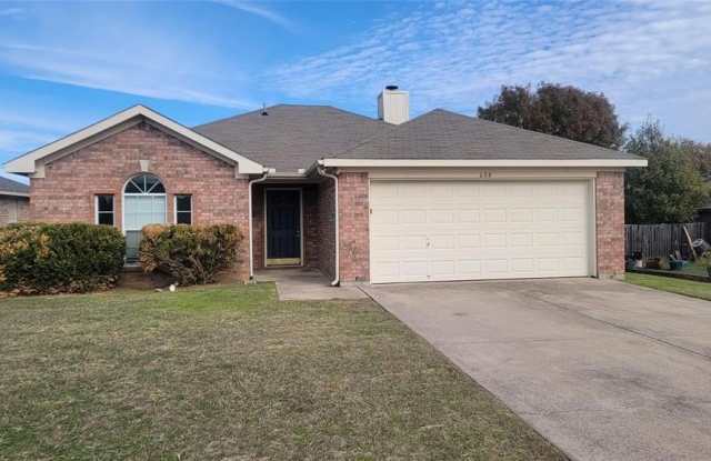 604 Honeysuckle Drive photos photos