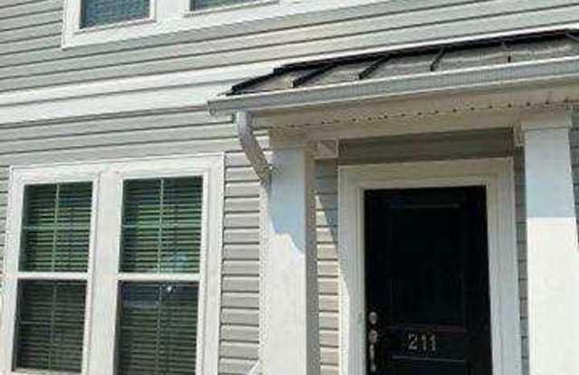 Great Townhouse downtown Columbia photos photos