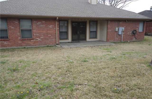 2205 Wimbledon Drive Gallery 2