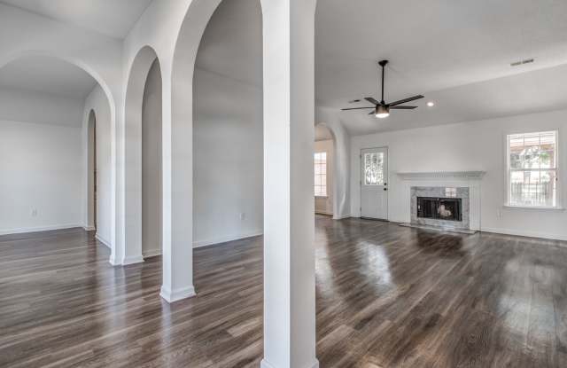 5624 Annandale Gallery 4