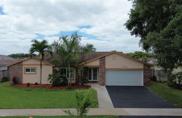 11950 SW 49th Ct photos photos