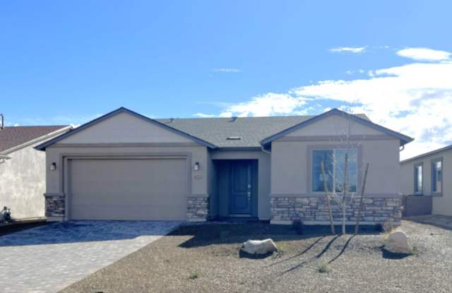 Brand New Home in Pronghorn Ranch photos photos