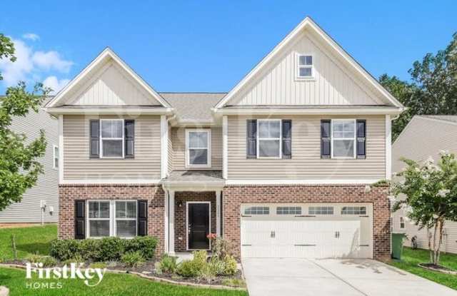 1205 Quail Heights Drive - 1205 Quail Heights Drive, Kernersville, NC 27284
