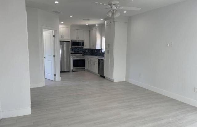15 Coconut Drive Gallery 2
