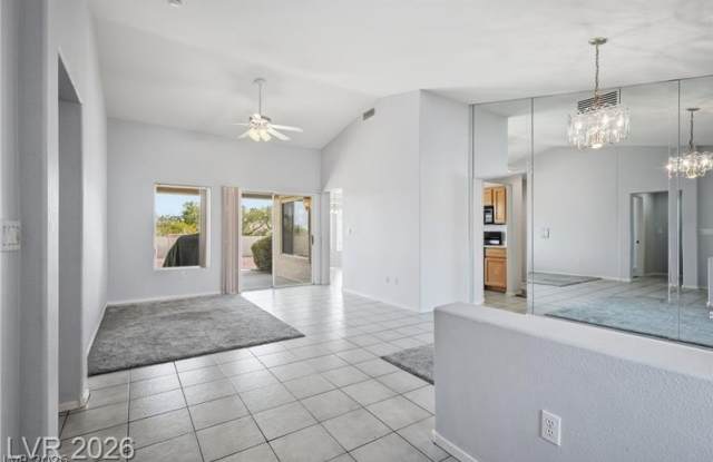 10713 Paradise Point Drive Gallery 3