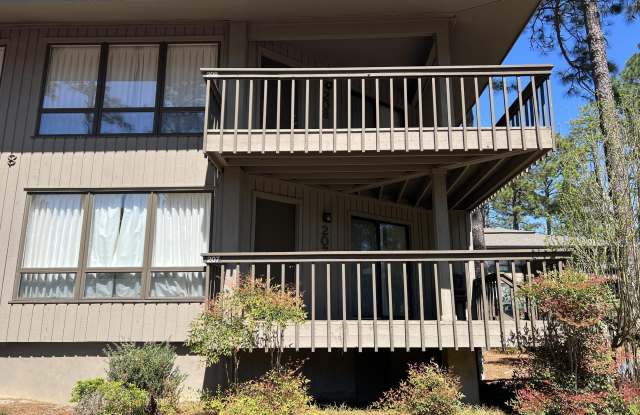 207 Foxkroft Drive photos photos