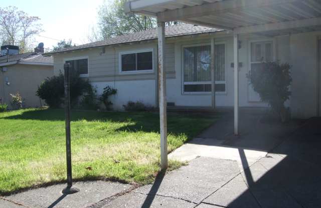 Great Eastside Location Across The Street From Shasta Meadows School - 2842 Yana Avenue, Redding, CA 96002