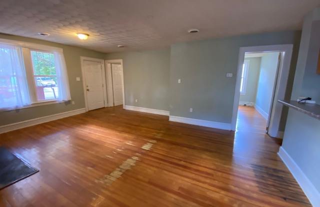 5206 Blue Ridge Avenue Gallery 3