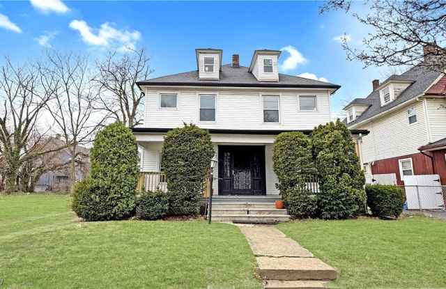 770 E 91st Street photos photos