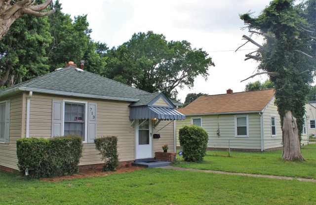 Updated 3 Bed and 1 Bath Gallery 4