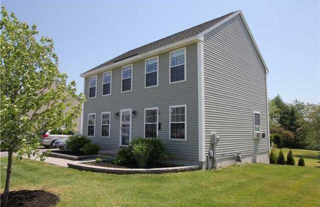 7 Wagner Farm Rd, Gorham, ME 04038 Gallery 1